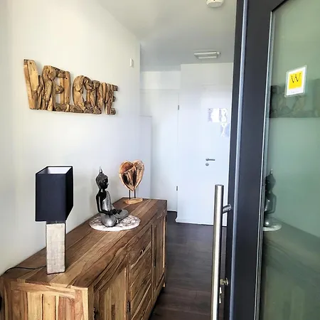 21128 Apartment